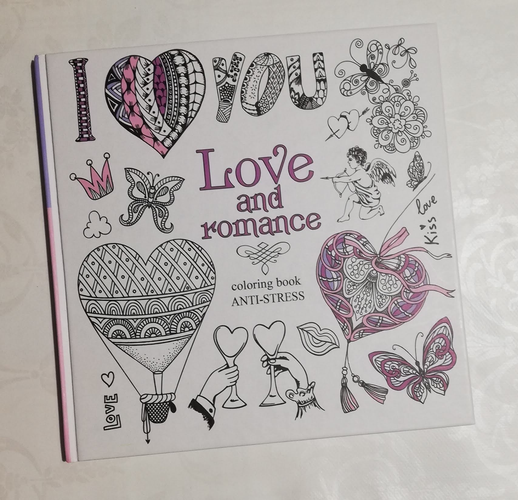 Adult coloring book Love and romance by Bourgeois